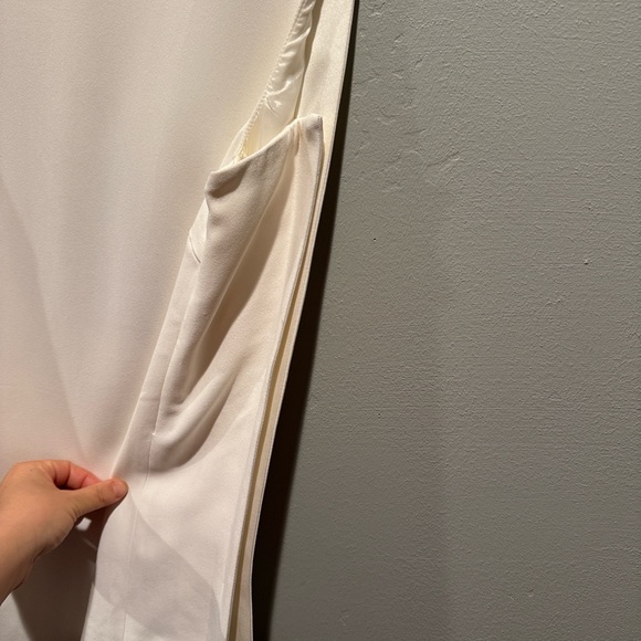 New NWT Escada Ivory White Minimalist Sleeveless Cape Back Long Blouse Top - Picture 9 of 16